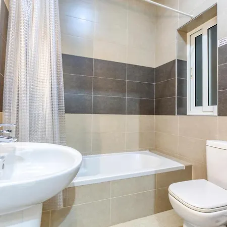 Delightful 3br Near Promenade By 360 Estates Apartman Sliema
