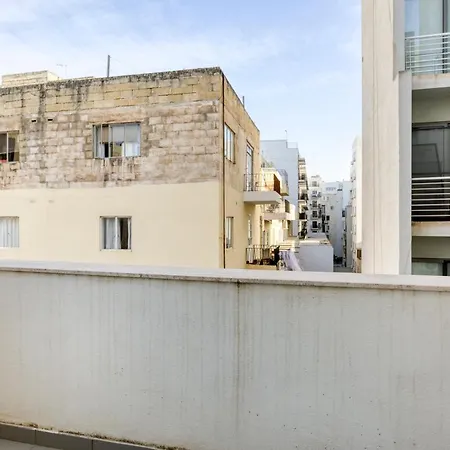 Apartment Delightful 3br Near Promenade By 360 Estates